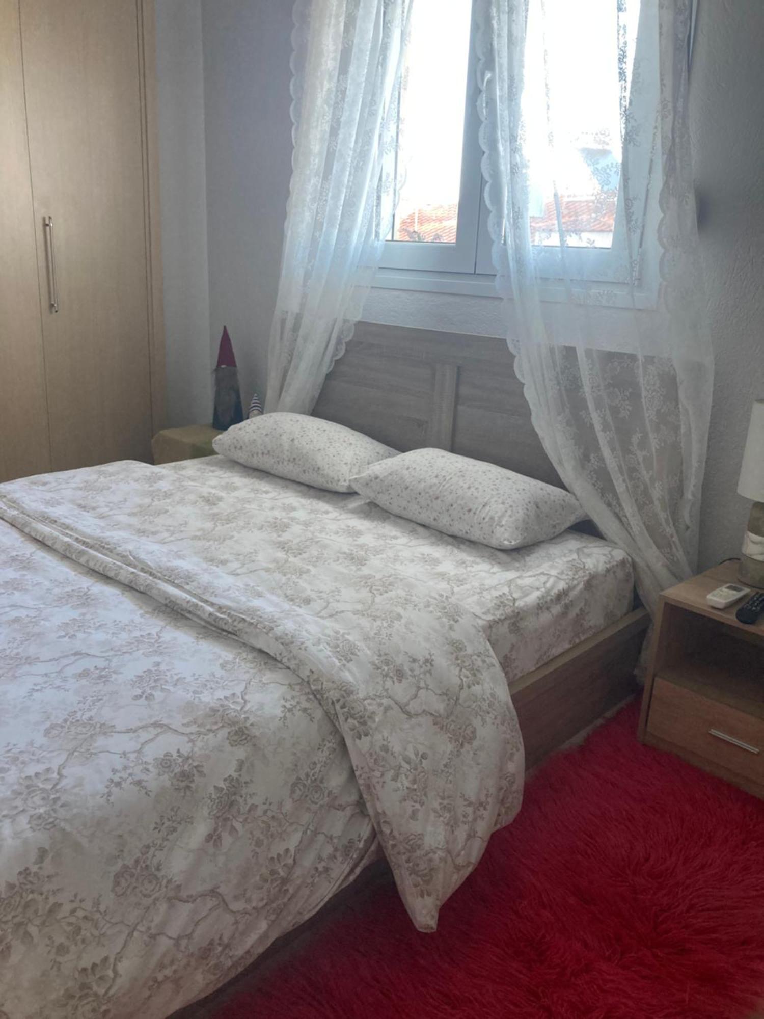 Small Apartment, Great View! Veria  Luaran gambar